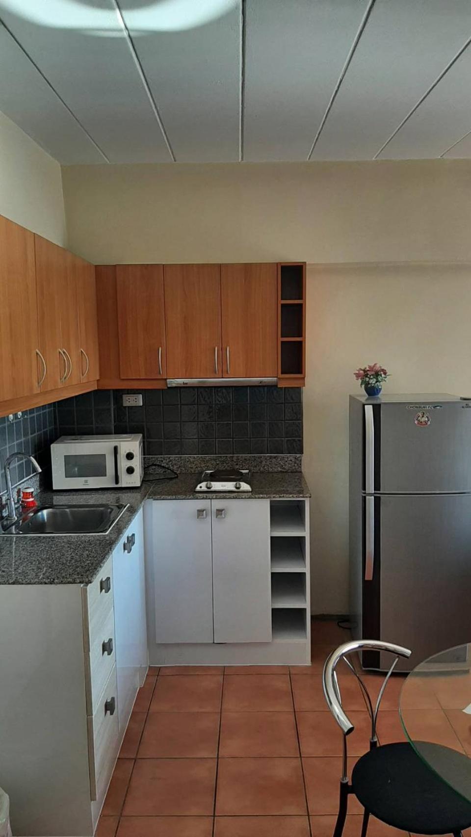 Lomsabai Apartments Bangsaen Eksteriør billede